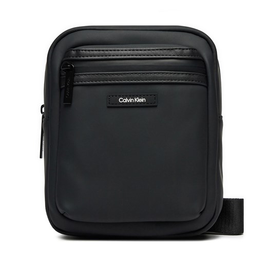 Saszetka Calvin Klein K50K512235 Czarny Calvin Klein one size wyprzedaż eobuwie.pl