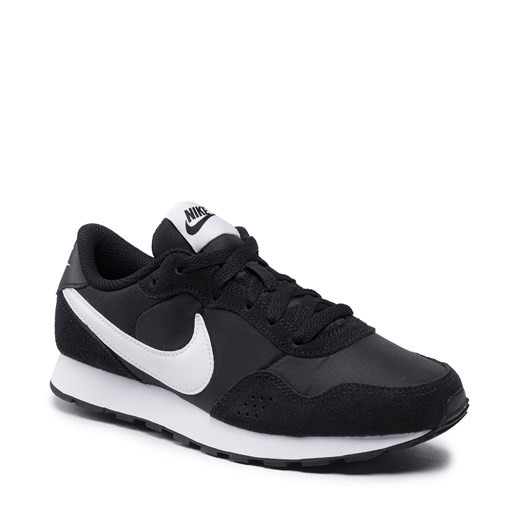 Sneakersy Nike Md Valiant (Gs) CN8558 002 Czarny Nike 35.5 eobuwie.pl