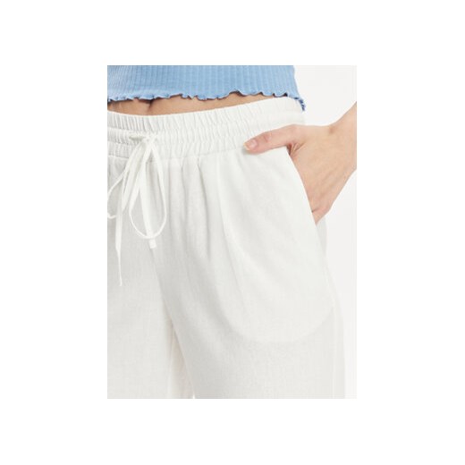 Vero Moda Spodnie materiałowe Jesmilo 10279691 Biały Regular Fit Vero Moda XL MODIVO