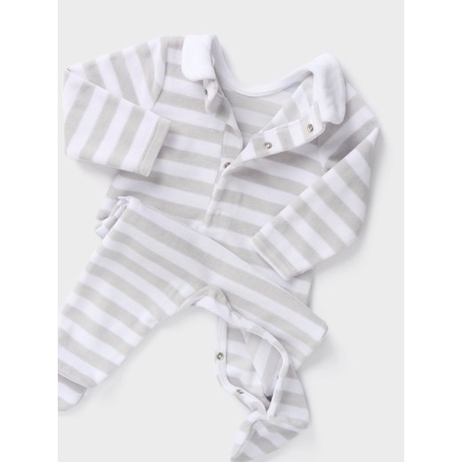 Sinsay - Śpiochy - biały Sinsay 62 Sinsay