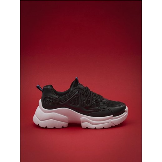Sinsay - Sneakersy - czarny ze sklepu Sinsay w kategorii Buty sportowe damskie - zdjęcie 177556049