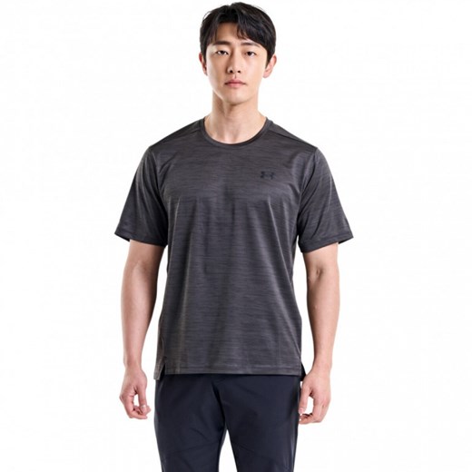 Męska koszulka treningowa Under Armour UA Tech Vent SS - grafitowa ze sklepu Sportstylestory.com w kategorii T-shirty męskie - zdjęcie 177573218