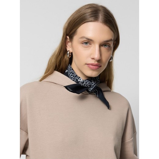 Damska bluza nierozpinana z kapturem Outhorn OTHWSS24TSWSF1641 - beżowa Outhorn XS/S Sportstylestory.com promocyjna cena