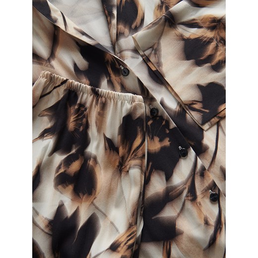 Reserved - Wzorzysta piżama dwuczęściowa z wiskozy - beżowy Reserved L Reserved