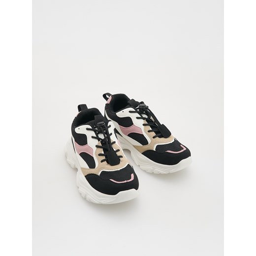 Reserved - Sneakersy z łączonych materiałów - czarny ze sklepu Reserved w kategorii Buty sportowe dziecięce - zdjęcie 177583149