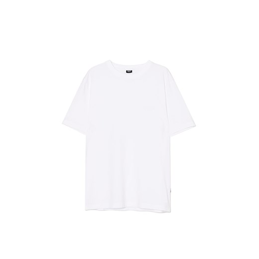 Cropp - Biała koszulka z naszywką Cropp - biały ze sklepu Cropp w kategorii T-shirty męskie - zdjęcie 177588077
