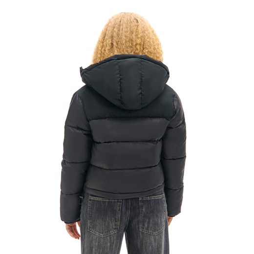 Cropp - Czarna kurtka puffer z gładkim karczkiem - czarny Cropp M Cropp okazja