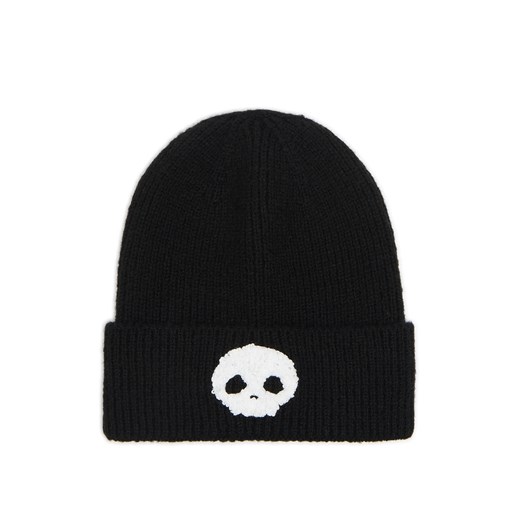 Cropp - Czarna czapka beanie z naszywką czaszki - czarny Cropp Uniwersalny Cropp