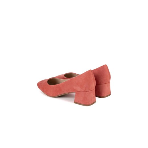 Czółenka Clara Barson 