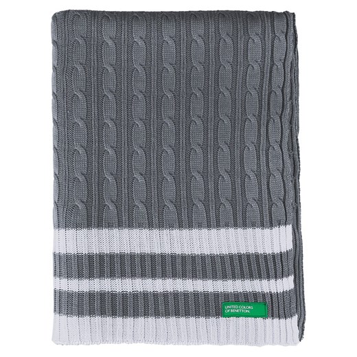 Benetton Pled w kolorze szarym ze sklepu Limango Polska w kategorii Koce i pledy - zdjęcie 177621308