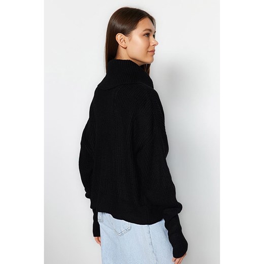 Sweter damski Trendyol