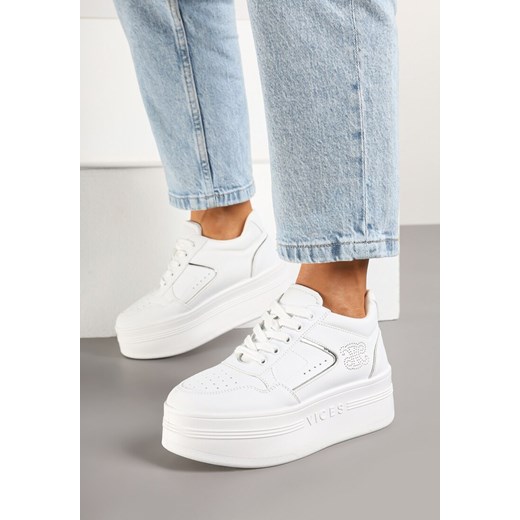 Biało-Srebrne Sneakersy Vices na Grubej Podeszwie z Metalicznymi Wstawkami Nelesea ze sklepu born2be.pl w kategorii Buty sportowe damskie - zdjęcie 177658449