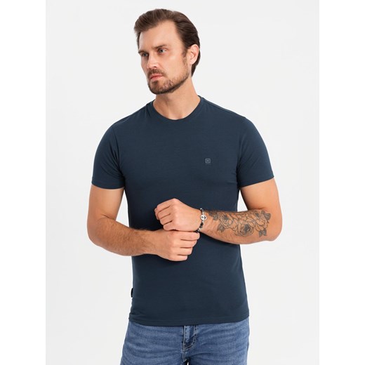 Koszulka męska SLIM FIT z okrągłym dekoltem i logotypem – granatowa V2 OM-TSCT-0220 ze sklepu ombre w kategorii T-shirty męskie - zdjęcie 177658698