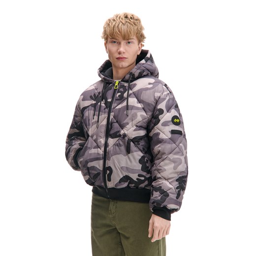 Cropp - Pikowana kurtka bomber z kapturem w moro - szary ze sklepu Cropp w kategorii Kurtki męskie - zdjęcie 177701238