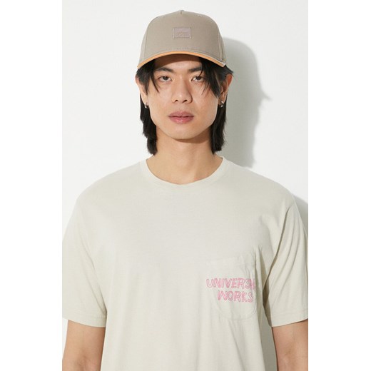 Universal Works t-shirt bawełniany Print Pocket Tee męski kolor beżowy z nadrukiem 30611.DRIFTWOOD ze sklepu ANSWEAR.com w kategorii T-shirty męskie - zdjęcie 177750976