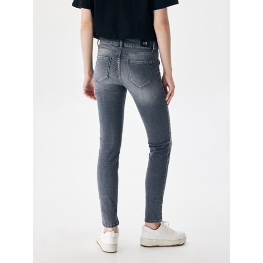 LTB Dżinsy - Skinny fit - w kolorze szarym W32/L32 wyprzedaż Limango Polska