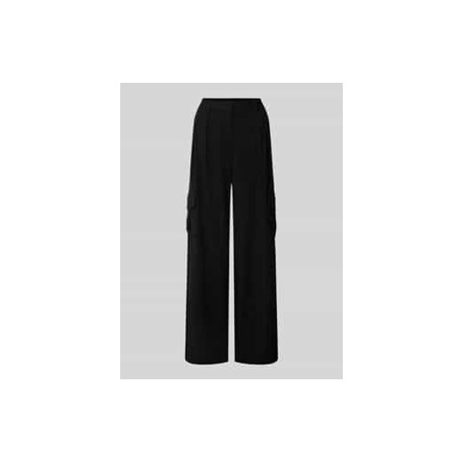 Spodnie o kroju wide leg z zakładkami w pasie i kieszeniami cargo ze sklepu Peek&Cloppenburg  w kategorii Spodnie damskie - zdjęcie 177806486