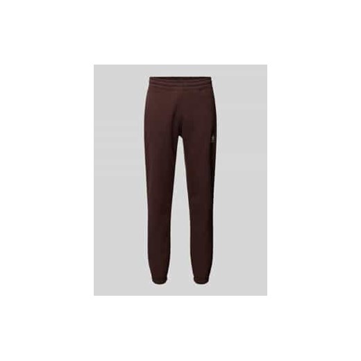 Spodnie dresowe o kroju straight fit z kieszeniami po bokach ze sklepu Peek&Cloppenburg  w kategorii Spodnie męskie - zdjęcie 177820307