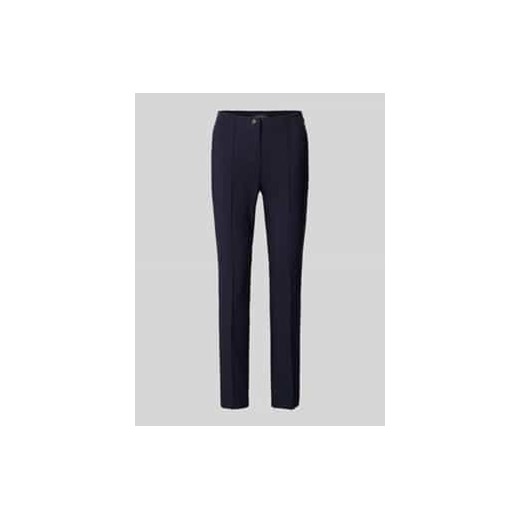 Spodnie materiałowe o kroju regular fit z kieszeniami zapinanymi na zamek błyskawiczny model ‘Alessa’ ze sklepu Peek&Cloppenburg  w kategorii Spodnie damskie - zdjęcie 177822306