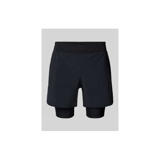 Szorty o kroju regular fit z nadrukiem z logo ze sklepu Peek&Cloppenburg  w kategorii Spodnie męskie - zdjęcie 177827927