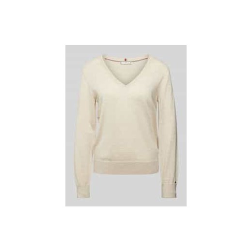 Sweter z dzianiny z wełny z dekoltem w serek ze sklepu Peek&Cloppenburg  w kategorii Swetry damskie - zdjęcie 177828105