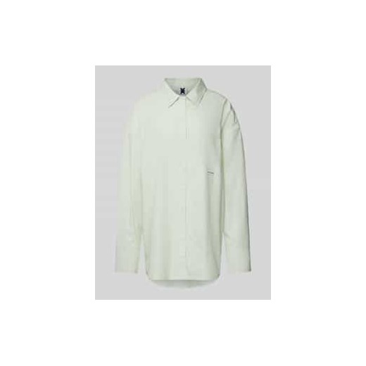 Bluzka koszulowa o kroju oversized z naszywką z logo ze sklepu Peek&Cloppenburg  w kategorii Koszule damskie - zdjęcie 177828417
