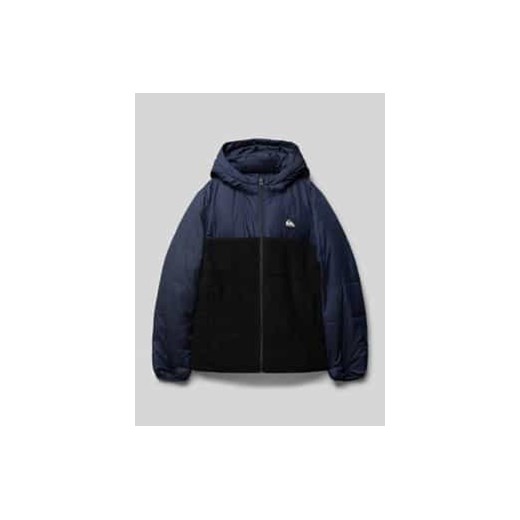 Kurtka pikowana z naszywką z logo model ‘SCALY’ ze sklepu Peek&Cloppenburg  w kategorii Kurtki chłopięce - zdjęcie 177831145