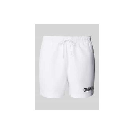 Spodenki kąpielowe o kroju regular fit z nadrukiem z logo ze sklepu Peek&Cloppenburg  w kategorii Kąpielówki - zdjęcie 177856186
