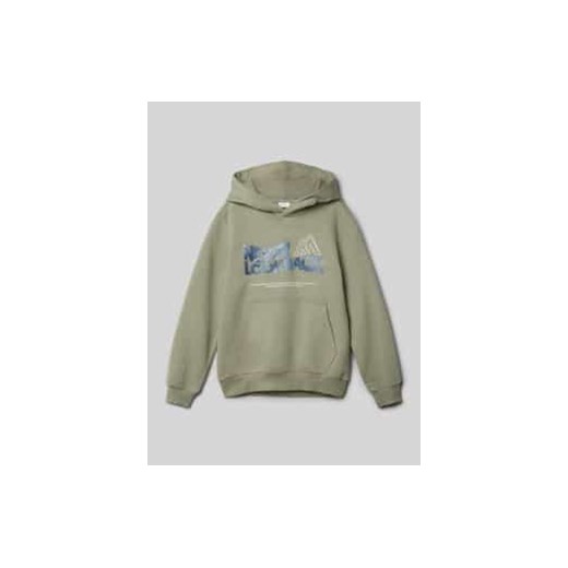Bluza o kroju regular fit z bawełny z kapturem i nadrukiem z napisem ze sklepu Peek&Cloppenburg  w kategorii Bluzy chłopięce - zdjęcie 177858387