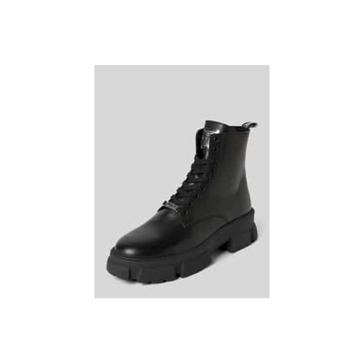 Buty ze skóry z detalem z logo model ‘TANKER’ ze sklepu Peek&Cloppenburg  w kategorii Buty zimowe męskie - zdjęcie 177861378