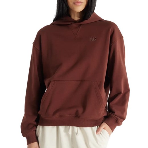 Bluza New Balance WT41537ROK - brązowa ze sklepu streetstyle24.pl w kategorii Bluzy damskie - zdjęcie 177862205