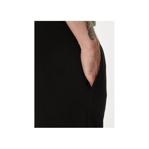 Lacoste Spodnie dresowe XH9624 Czarny Regular Fit Lacoste 5 MODIVO