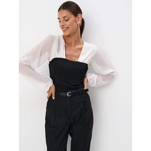 Mohito - Dwukolorowa bluzka - czarny Mohito S Mohito