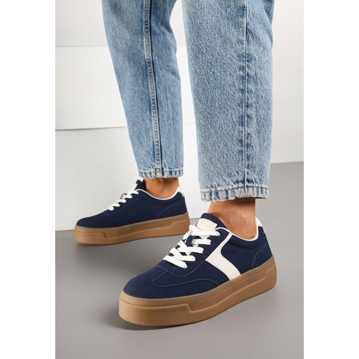 Granatowe Sneakersy Typu Klasyczne Tenisówki na Grubej Podeszwie Hanistra ze sklepu born2be.pl w kategorii Buty sportowe damskie - zdjęcie 177892538