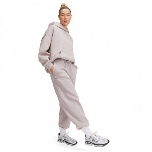 Damskie spodnie dresowe Under Armour UA Icon Hwt Flc Os Pant - beżowe ze sklepu Sportstylestory.com w kategorii Spodnie damskie - zdjęcie 177895187