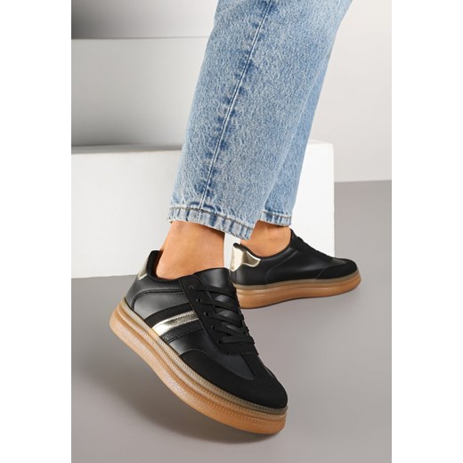Czarne Sneakersy w Stylu Tenisówek Ozdobione Metaliczną Aplikacją Tihanor ze sklepu renee.pl w kategorii Buty sportowe damskie - zdjęcie 177897629