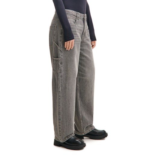 Cropp - Jeansy balloon fit baggy z acid wash - szary ze sklepu Cropp w kategorii Jeansy damskie - zdjęcie 177897918