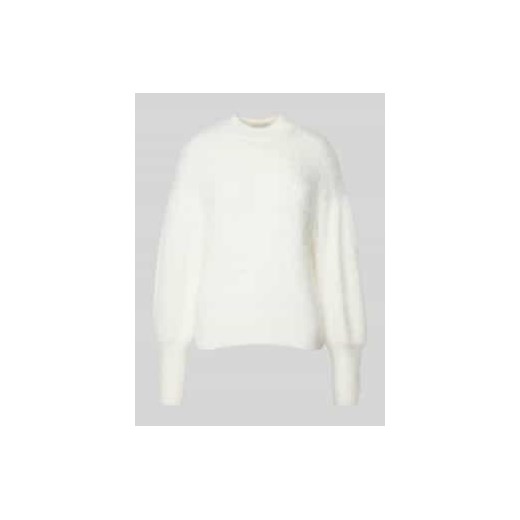 Sweter z dzianiny z obniżonymi ramionami model ‘KEYLA’ ze sklepu Peek&Cloppenburg  w kategorii Swetry damskie - zdjęcie 177953296