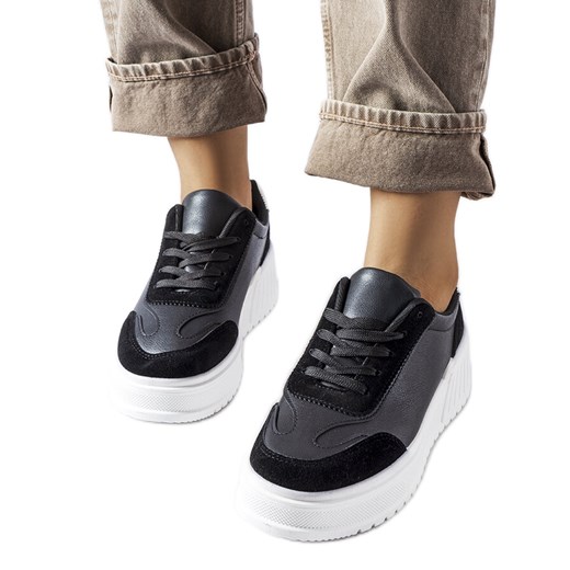 Czarne sneakersy na grubej platformie Seluci ze sklepu ButyModne.pl w kategorii Buty sportowe damskie - zdjęcie 177969628