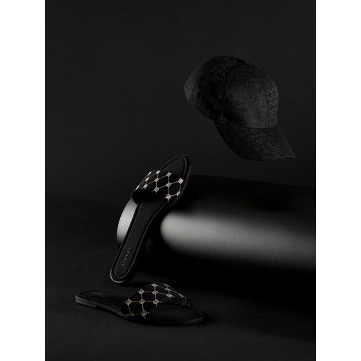 Sinsay - Czapka z daszkiem - czarny Sinsay One Size Sinsay