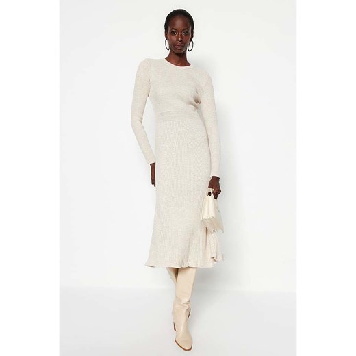 trendyol Sukienka w kolorze kremowym Trendyol M promocyjna cena Limango Polska