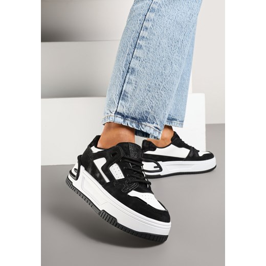 Czarno-Białe Sneakersy na Grubej Podeszwie z Perforacją i Geometrycznym Tłoczeniem Deolisa ze sklepu born2be.pl w kategorii Buty sportowe damskie - zdjęcie 178051069