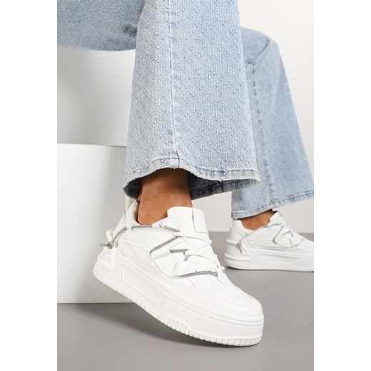 Białe Sneakersy na Grubej Podeszwie Zdobione Cyrkoniami Neothra ze sklepu born2be.pl w kategorii Buty sportowe damskie - zdjęcie 178051105