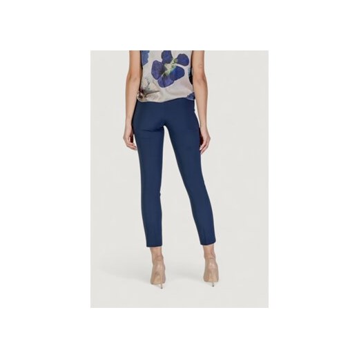 Rinascimento Spodnie damskie CFC0122733003 Niebieski Regular Fit Rinascimento XL MODIVO