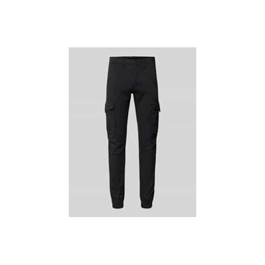 Spodnie cargo o kroju tapered fit ze szlufkami na pasek model ‘PAUL FLAKE’ ze sklepu Peek&Cloppenburg  w kategorii Spodnie męskie - zdjęcie 178060967