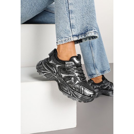 Czarne Sneakersy na Grubej Podeszwie z Tłoczeniami Sadeoriel ze sklepu born2be.pl w kategorii Buty sportowe damskie - zdjęcie 178069589
