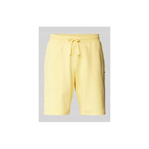 Szorty z dzianiny dresowej z elastycznym pasem ze sklepu Peek&Cloppenburg  w kategorii Spodenki męskie - zdjęcie 178070019