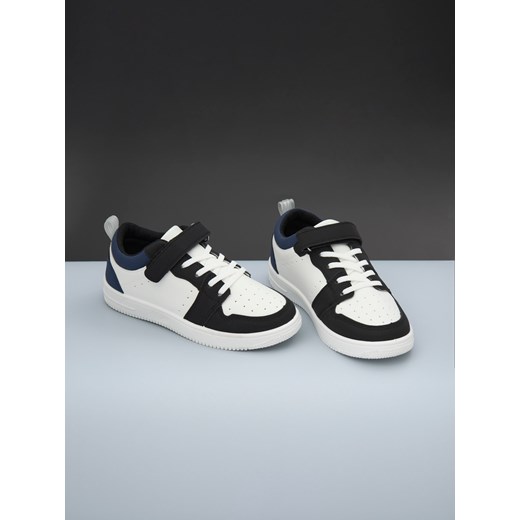 Sinsay - Sneakersy - biały Sinsay 32 Sinsay