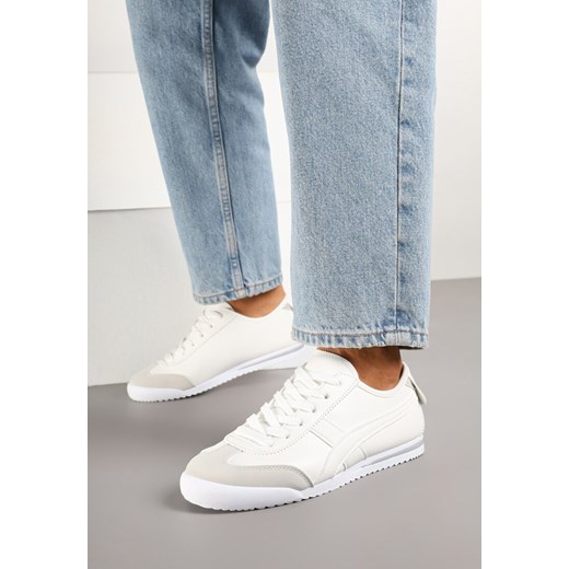 Białe Sneakersy w Stylu Klasycznych Tenisówek Dellasia ze sklepu born2be.pl w kategorii Buty sportowe damskie - zdjęcie 178088945