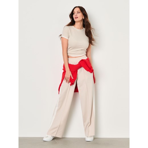 Sinsay - Prążkowana koszulka - kremowy Sinsay S Sinsay